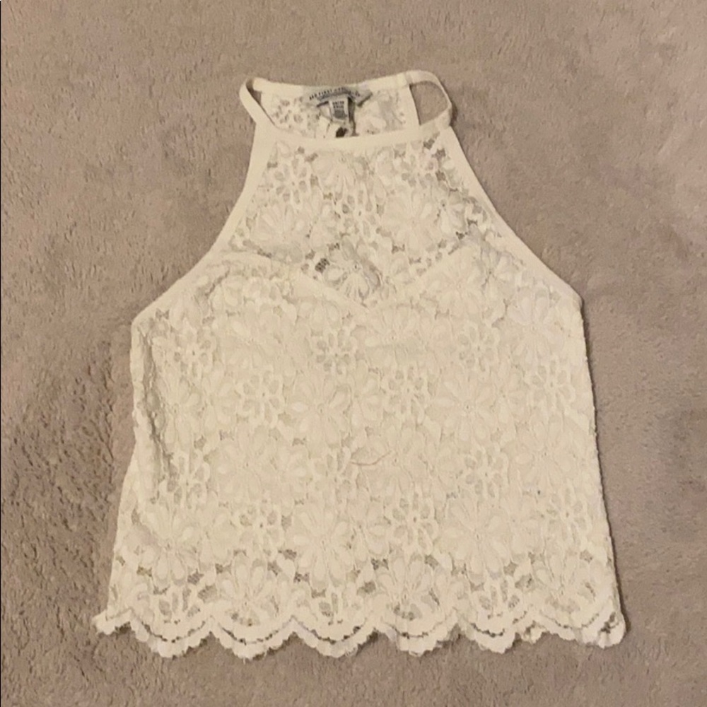 white flower tank top